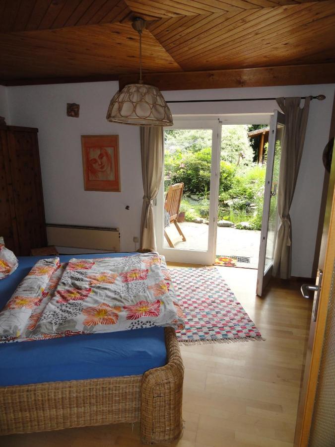 Ruhige Wohnung Mit Schoenem Eigengarten In Seeboden Am Millstaettersee Bagian luar foto