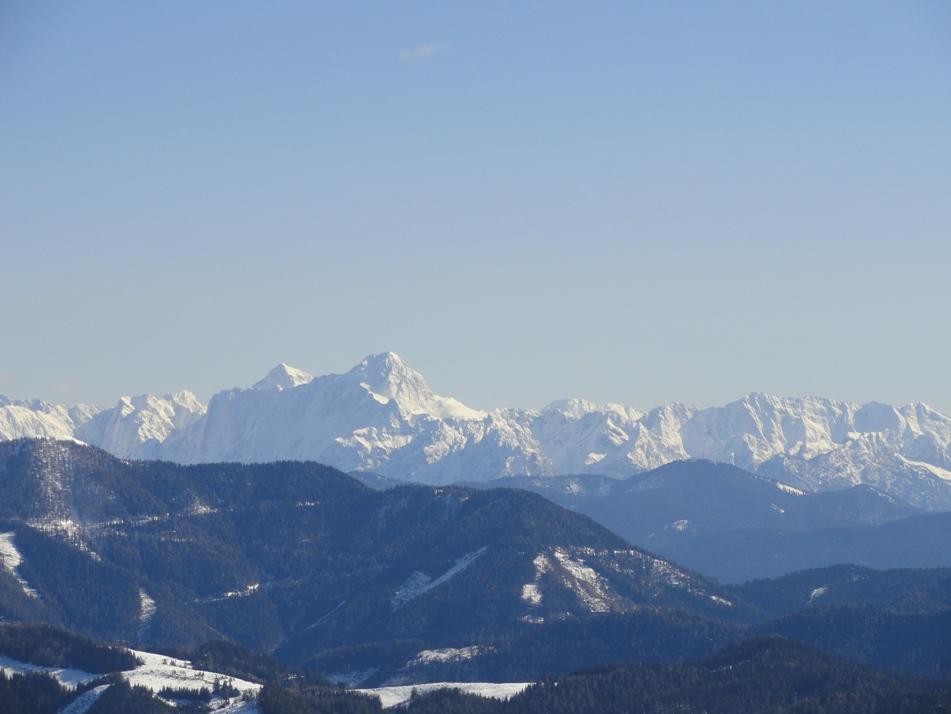 Ruhige Wohnung Mit Schoenem Eigengarten In Seeboden Am Millstaettersee Ruang foto