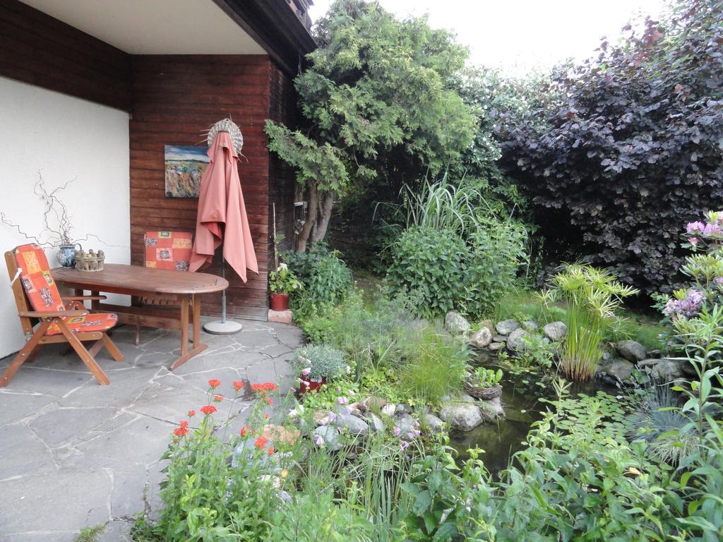 Ruhige Wohnung Mit Schoenem Eigengarten In Seeboden Am Millstaettersee Bagian luar foto